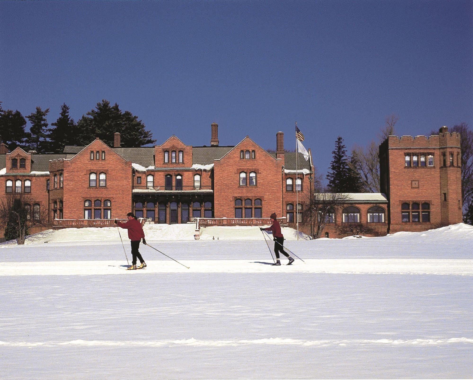 Cranwell Spa And Golf Resort (Adults Only) Lenox Olanaklar fotoğraf